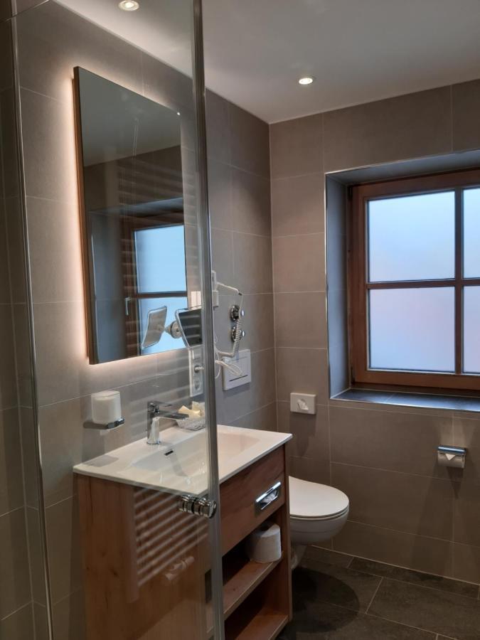 Deva Hotel Alpenglueck シュナイツロイト エクステリア 写真