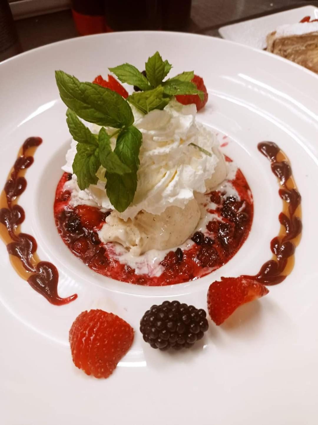 Deva Hotel Alpenglueck シュナイツロイト エクステリア 写真