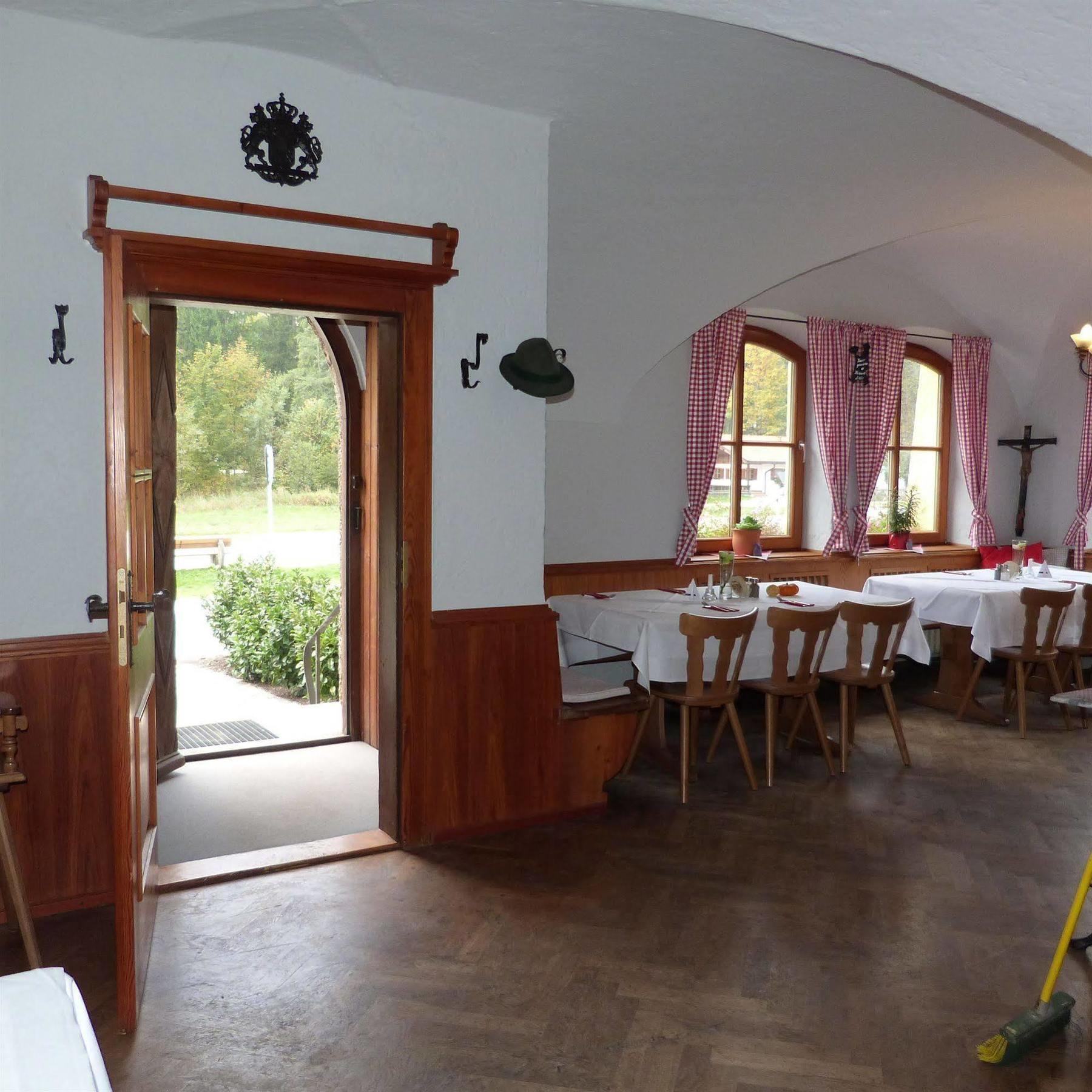 Deva Hotel Alpenglueck シュナイツロイト エクステリア 写真