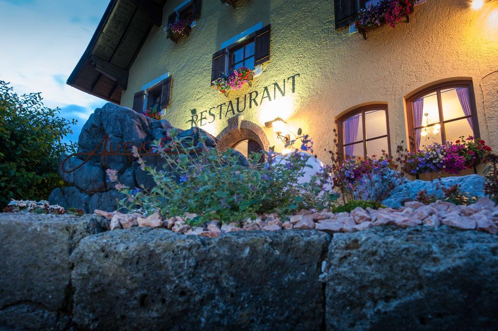 Deva Hotel Alpenglueck シュナイツロイト エクステリア 写真